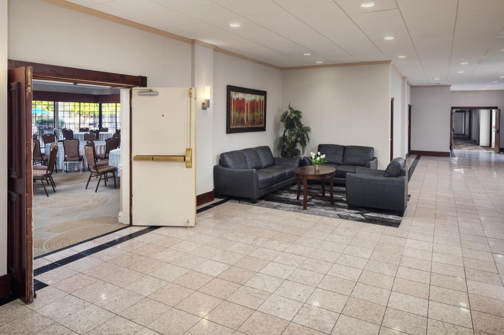 Wyndham Tucson Airport Hotel & Conference Center Ngoại thất bức ảnh